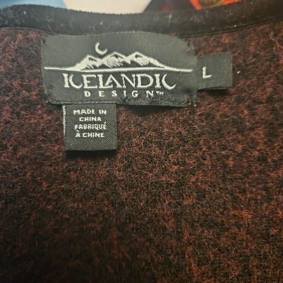 Icelandic Design-Embroidered Red Sz L Women's Cardigan Wool. - Picture 7 of 7